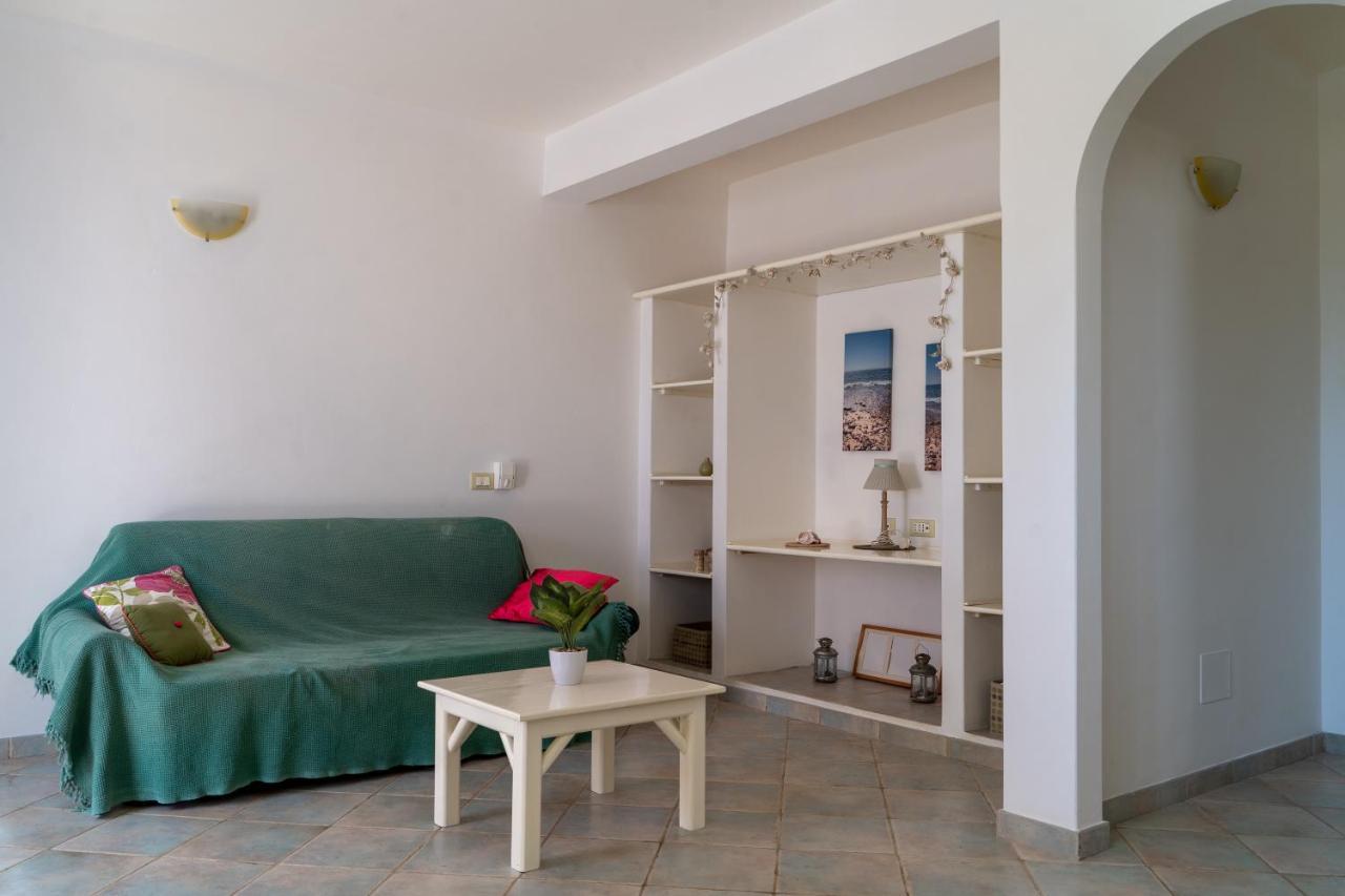 Lovely Beach Front Apartment In Santa Maria Eksteriør billede